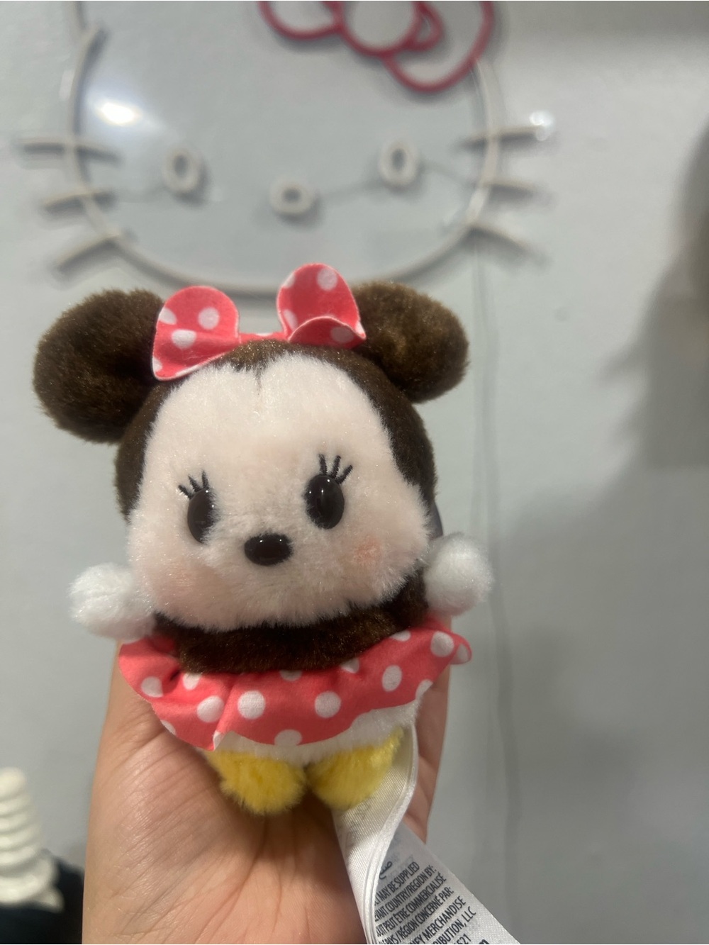 Disney Plush Trio - Winnie the Pooh, Dumbo, Minnie Mouse - Picture 2 of 8